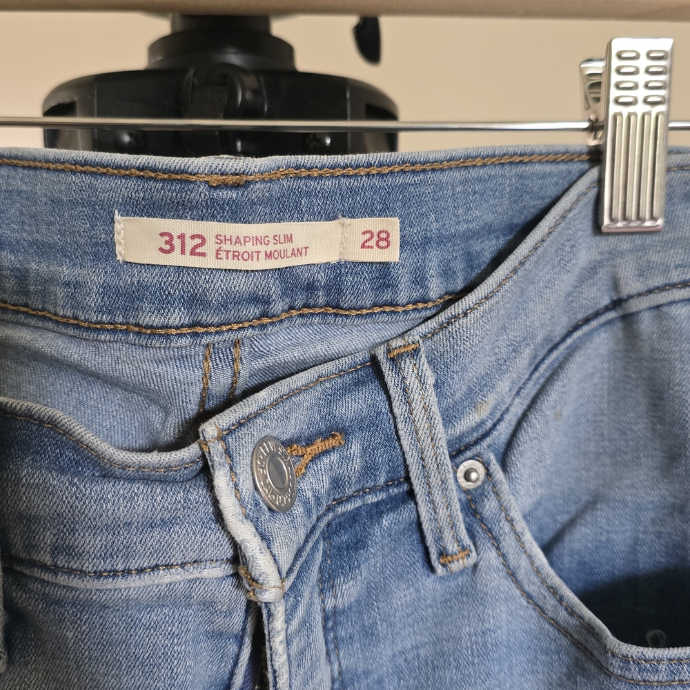 Levi's Light Blue Shaping Slim Jeans